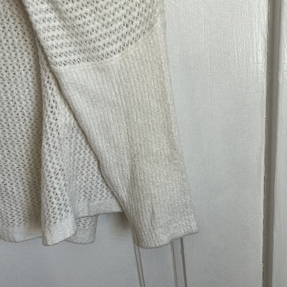 Alice + Olivia Knit Sweater - Picture 4 of 5